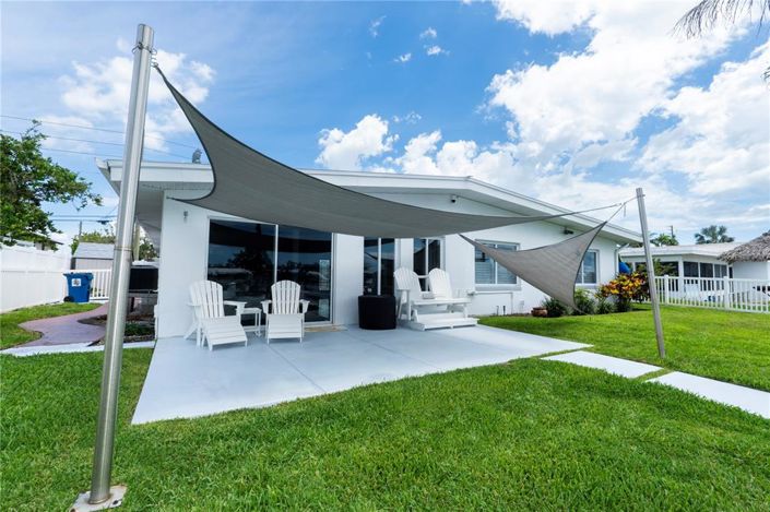 Image No.24-4 Bed Property for sale