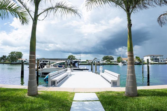 Image No.27-4 Bed Property for sale