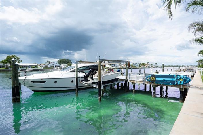 Image No.29-4 Bed Property for sale