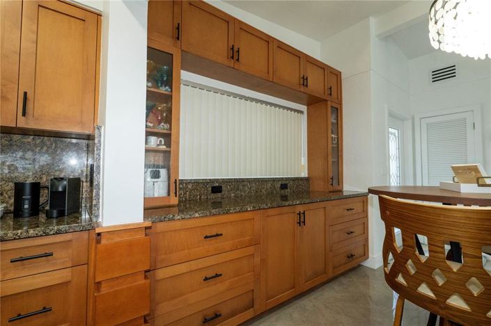 Image No.39-4 Bed Property for sale