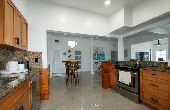 Image No.43-4 Bed Property for sale