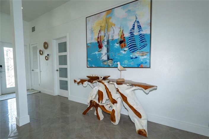 Image No.46-4 Bed Property for sale