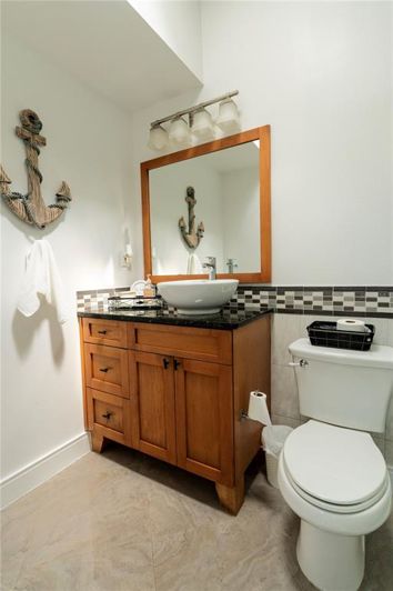 Image No.49-4 Bed Property for sale