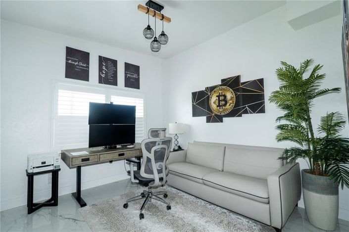 Image No.50-4 Bed Property for sale