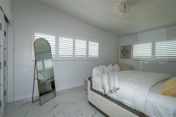 Image No.58-4 Bed Property for sale