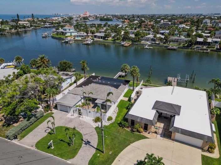 Image No.37-2 Bed Property for sale