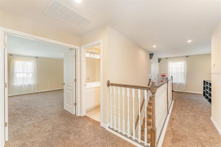 Image No.8-4 Bed Property for sale