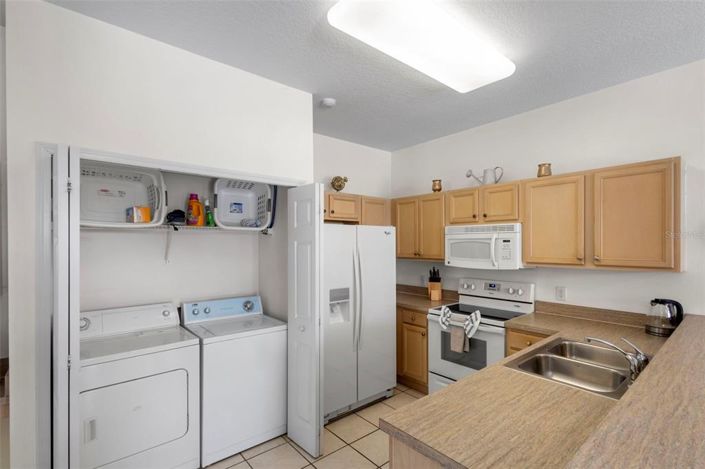 Image No.19-4 Bed Property for sale