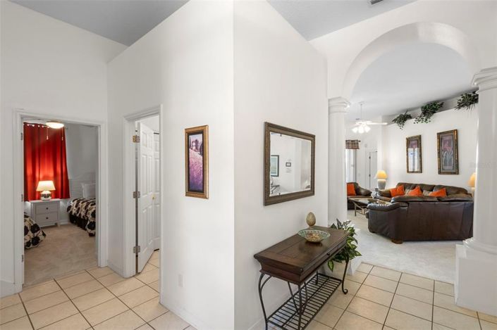 Image No.7-4 Bed Property for sale