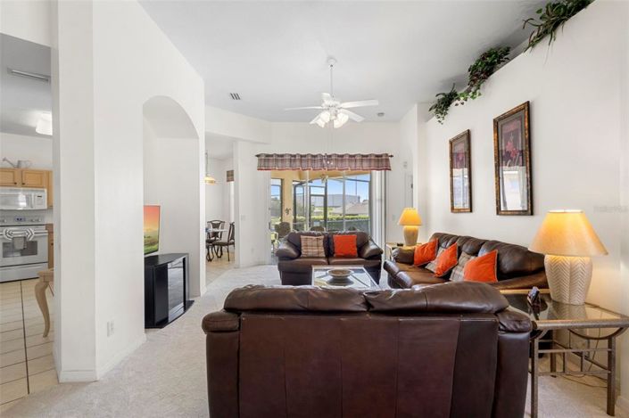 Image No.9-4 Bed Property for sale