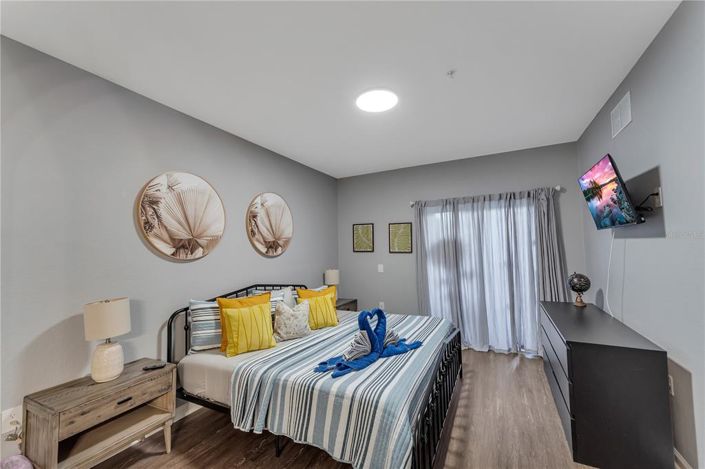 Image No.14-3 Bed Property for sale