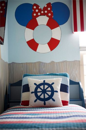 Image No.50-5 Bed Property for sale