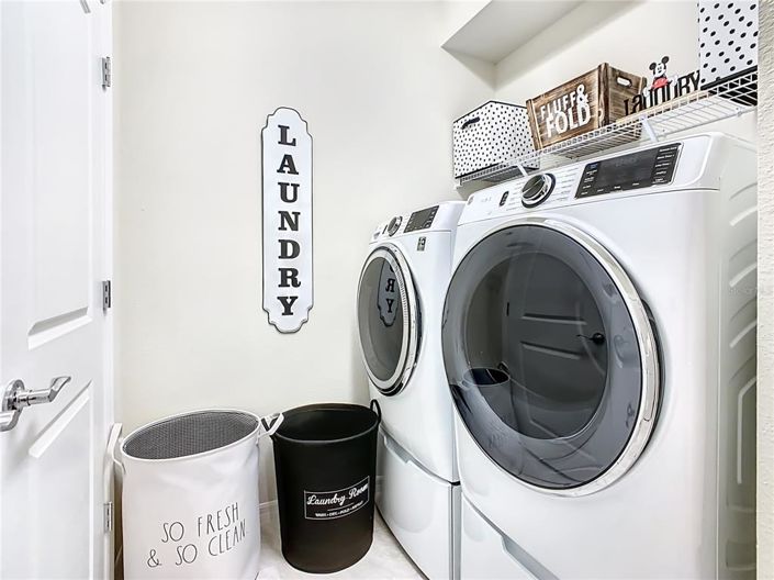 Image No.51-8 Bed Property for sale