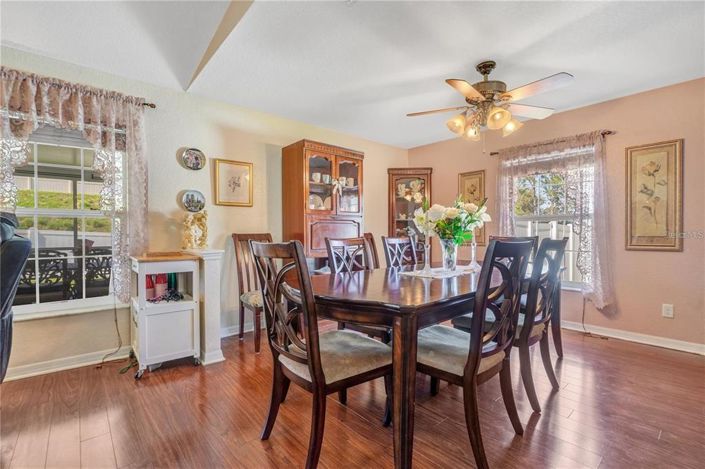 Image No.10-3 Bed Property for sale