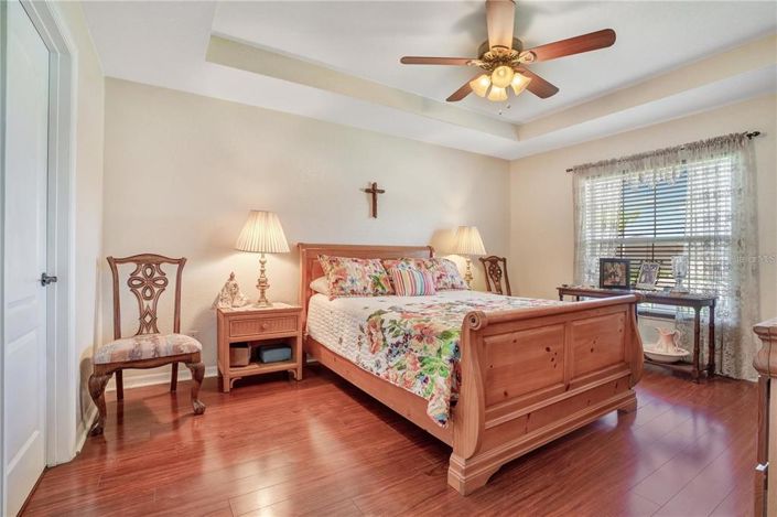 Image No.11-3 Bed Property for sale