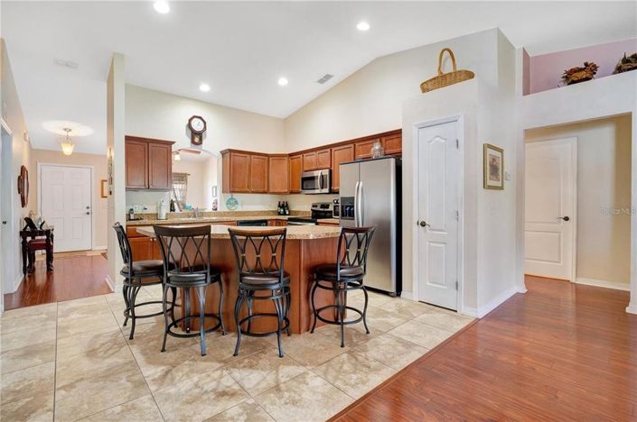 Image No.6-3 Bed Property for sale