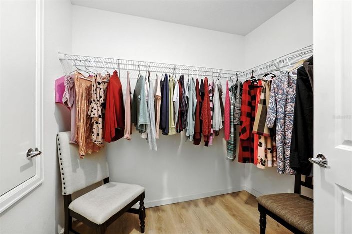 Image No.17-3 Bed Property for sale