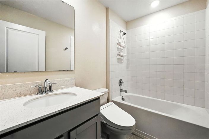 Image No.19-3 Bed Property for sale