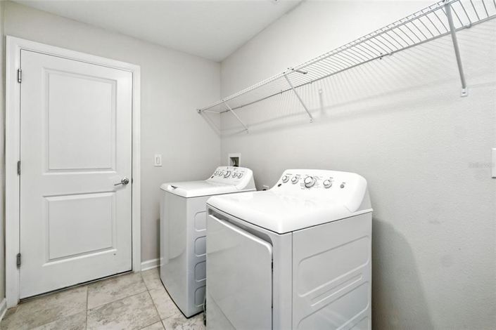 Image No.21-3 Bed Property for sale