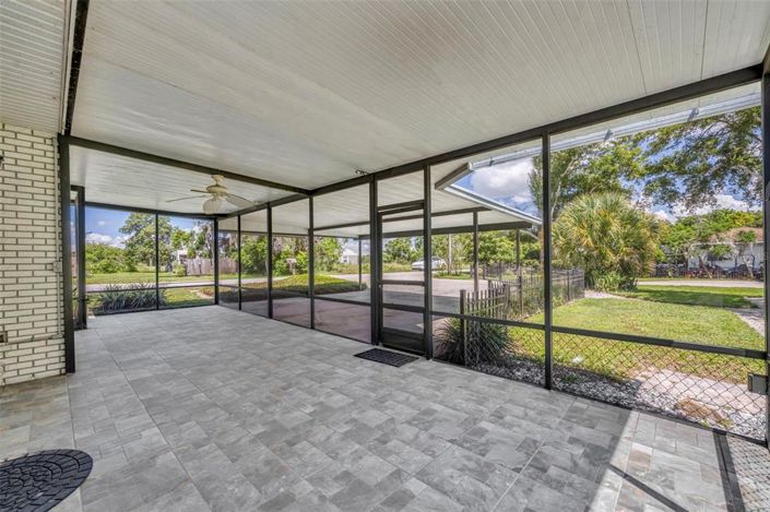 Image No.20-4 Bed Property for sale