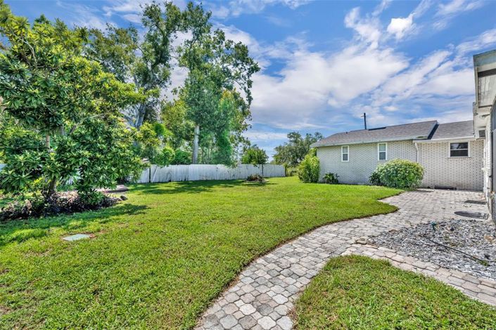 Image No.23-4 Bed Property for sale