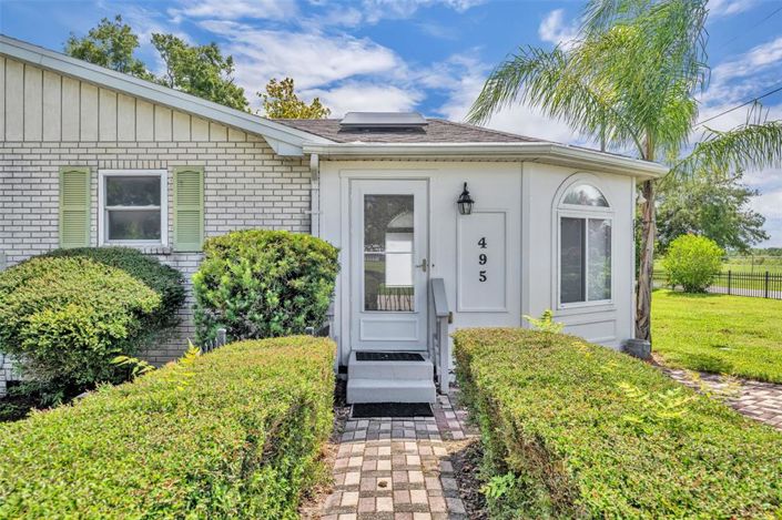 Image No.4-4 Bed Property for sale