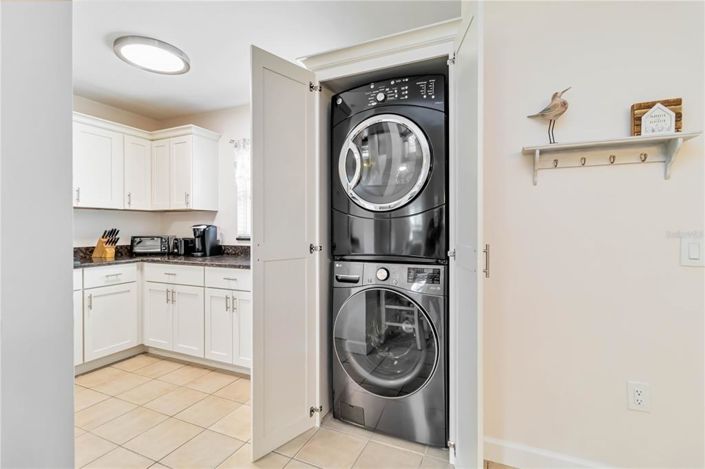 Image No.20-2 Bed Property for sale