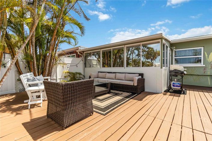 Image No.42-2 Bed Property for sale