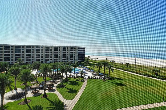 Image No.41-2 Bed Property for sale