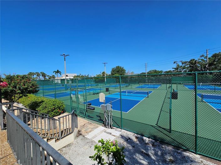 Image No.57-2 Bed Property for sale