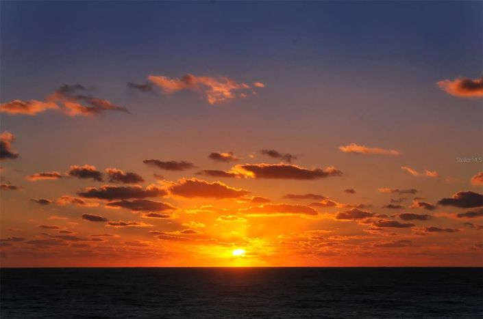 Image No.84-2 Bed Property for sale