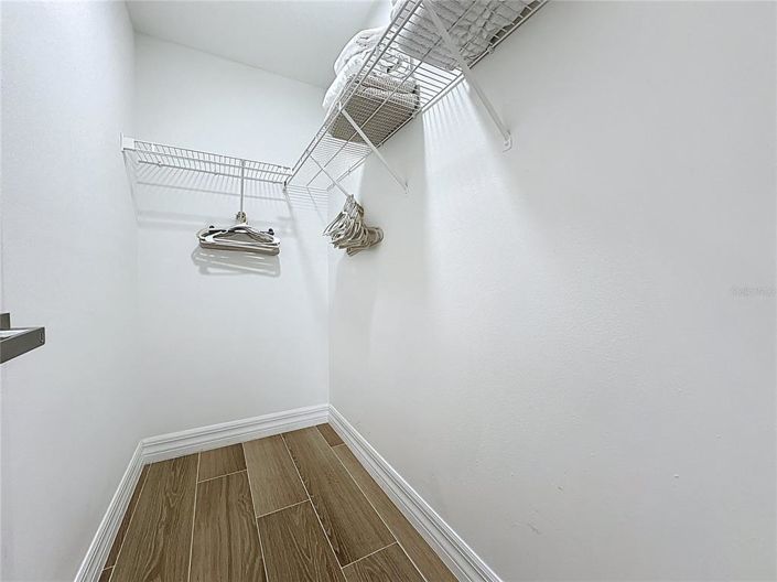 Image No.29-3 Bed Property for sale