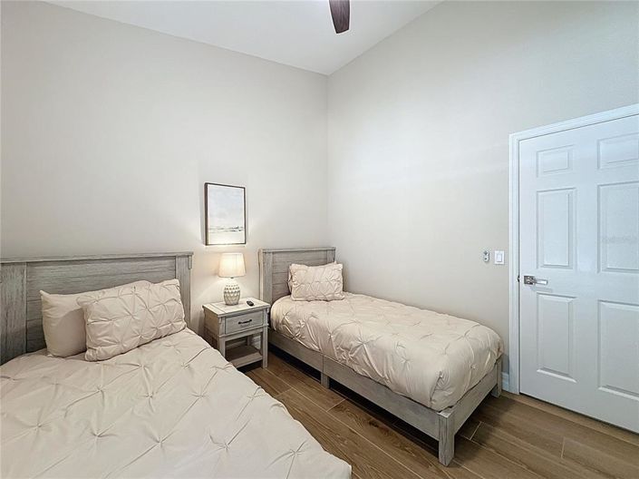 Image No.34-3 Bed Property for sale