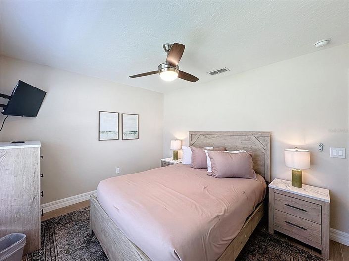 Image No.36-3 Bed Property for sale