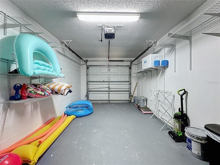 Image No.39-3 Bed Property for sale