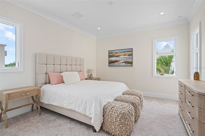 Image No.47-5 Bed Property for sale