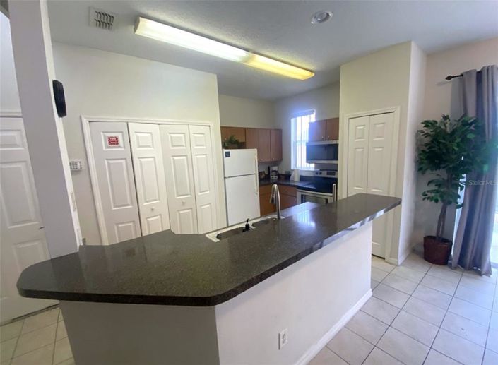 Image No.4-Maison de ville de 4 chambres à vendre à Kissimmee