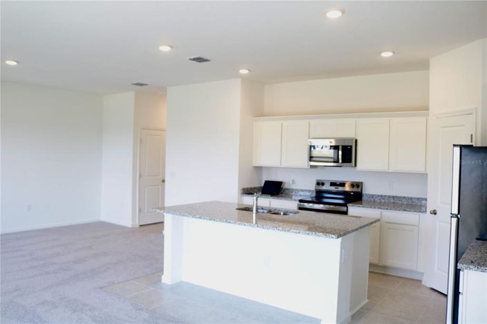 Image No.10-4 Bed Property for sale