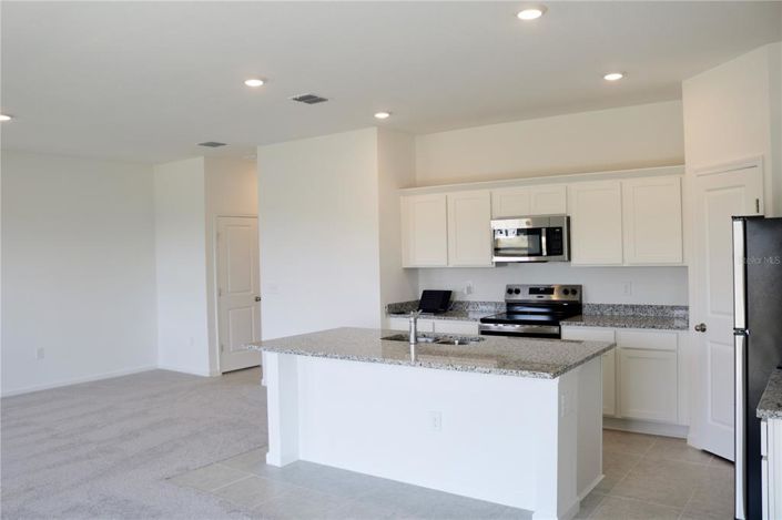 Image No.11-4 Bed Property for sale