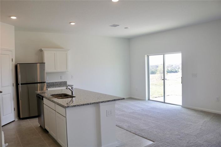 Image No.8-4 Bed Property for sale