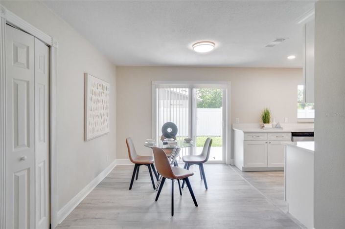 Image No.18-4 Bed Property for sale