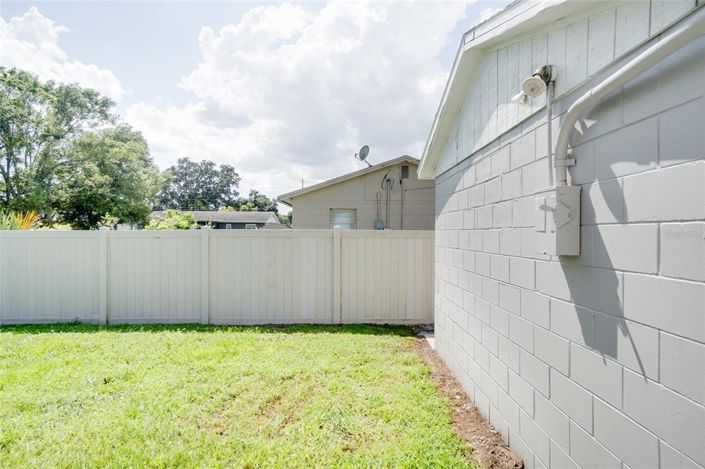 Image No.42-4 Bed Property for sale