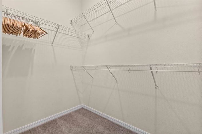 Image No.14-9 Bed Property for sale