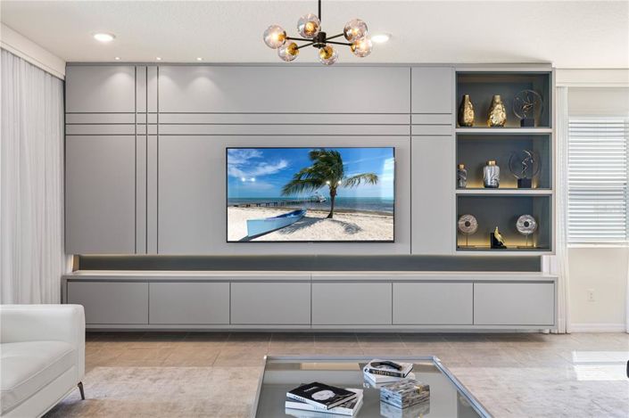 Image No.28-9 Bed Property for sale