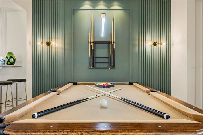 Image No.34-9 Bed Property for sale