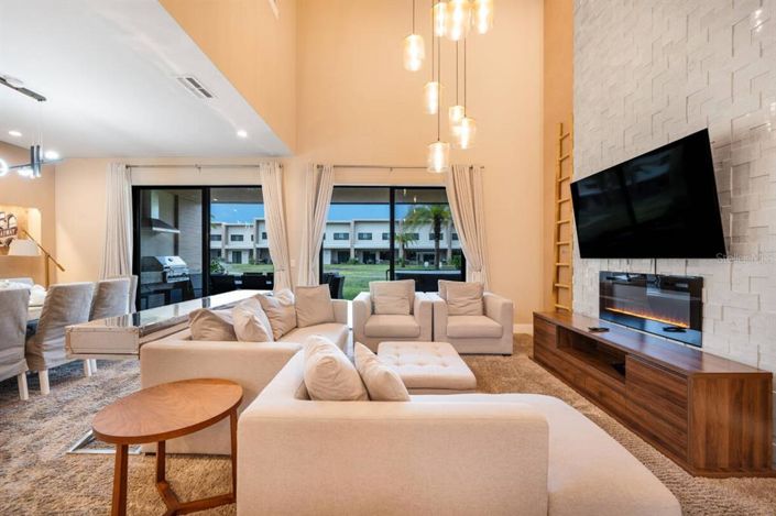 Image No.2-Propriété de 4 chambres à vendre à Kissimmee