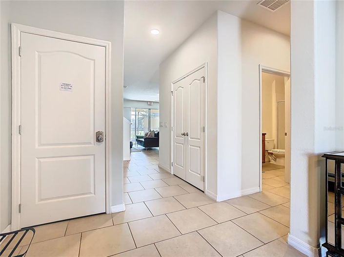 Image No.12-4 Bed Townhouse for sale