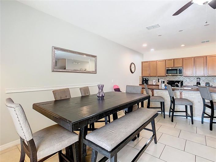 Image No.24-4 Bed Townhouse for sale