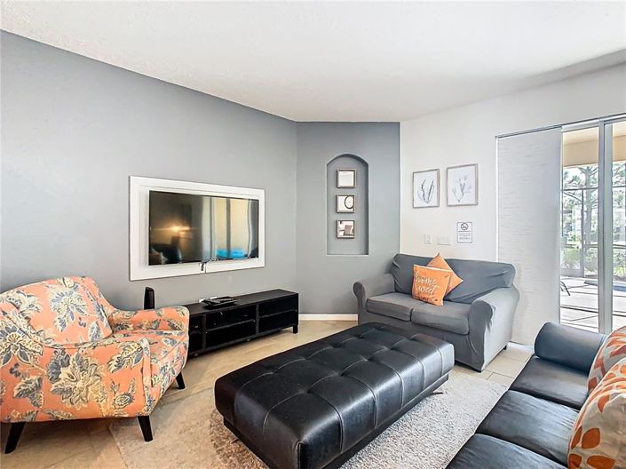 Image No.25-4 Bed Townhouse for sale