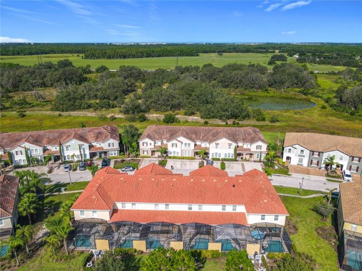 Image No.54-4 Bed Townhouse for sale